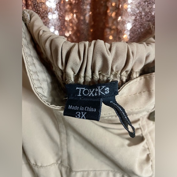 Woman’s strapless jumper - Picture 4 of 6